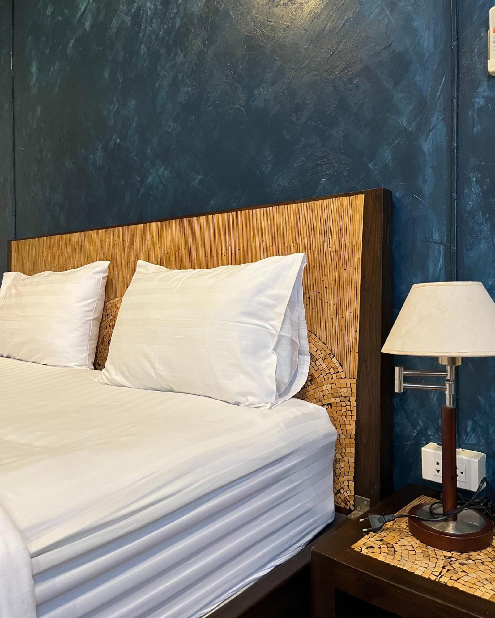 Baan Glang Soi Restaurant & Guesthouse Bangkok Chambre photo